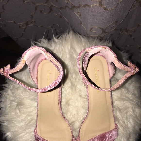 Ladies sandals - Picture 3 of 5